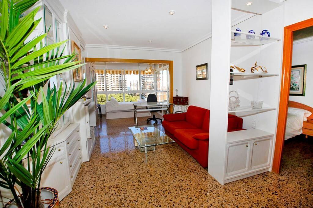 Garden Apartment With Pool And Ac อาลิกันเต ภายนอก รูปภาพ